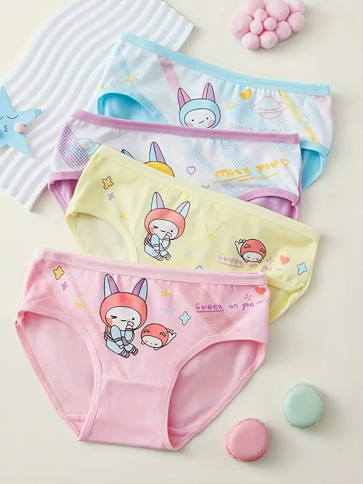 Girls' Cartoon Briefs 8-Pack in Random Mixed Colors with Animal Prints for Everyday Underwear Changes
