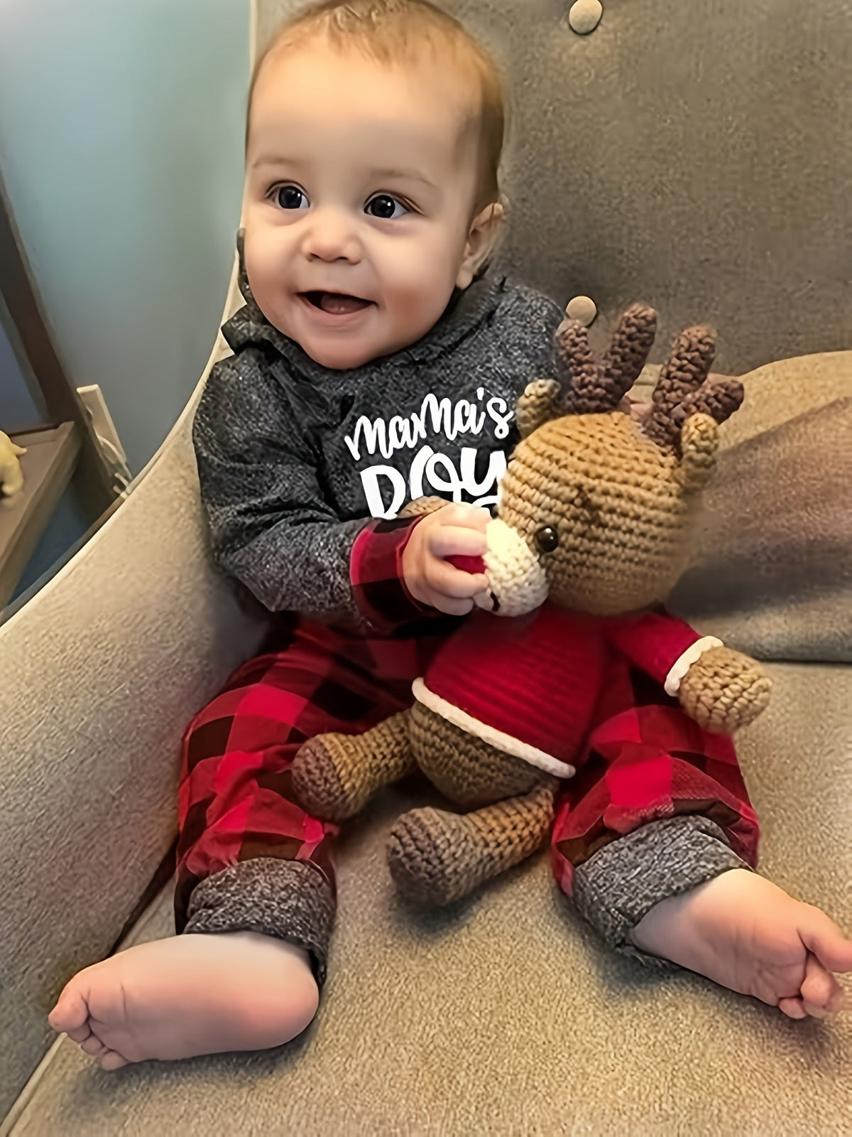 Baby Boy Mama's Boy Hooded Bodysuit and Red Plaid Pants Set with Long Sleeves for Everyday Outfits