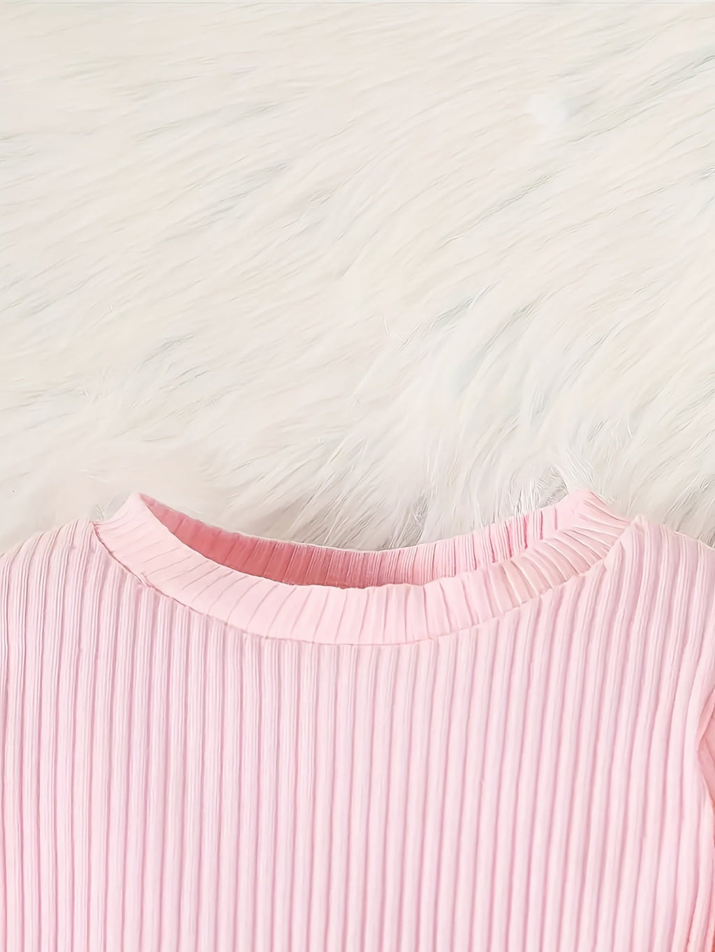 Baby Girl Outfit Set with a Pink Bow Front Bodysuit and Butterfly Flared Pants for Coordinated Daytime Wear