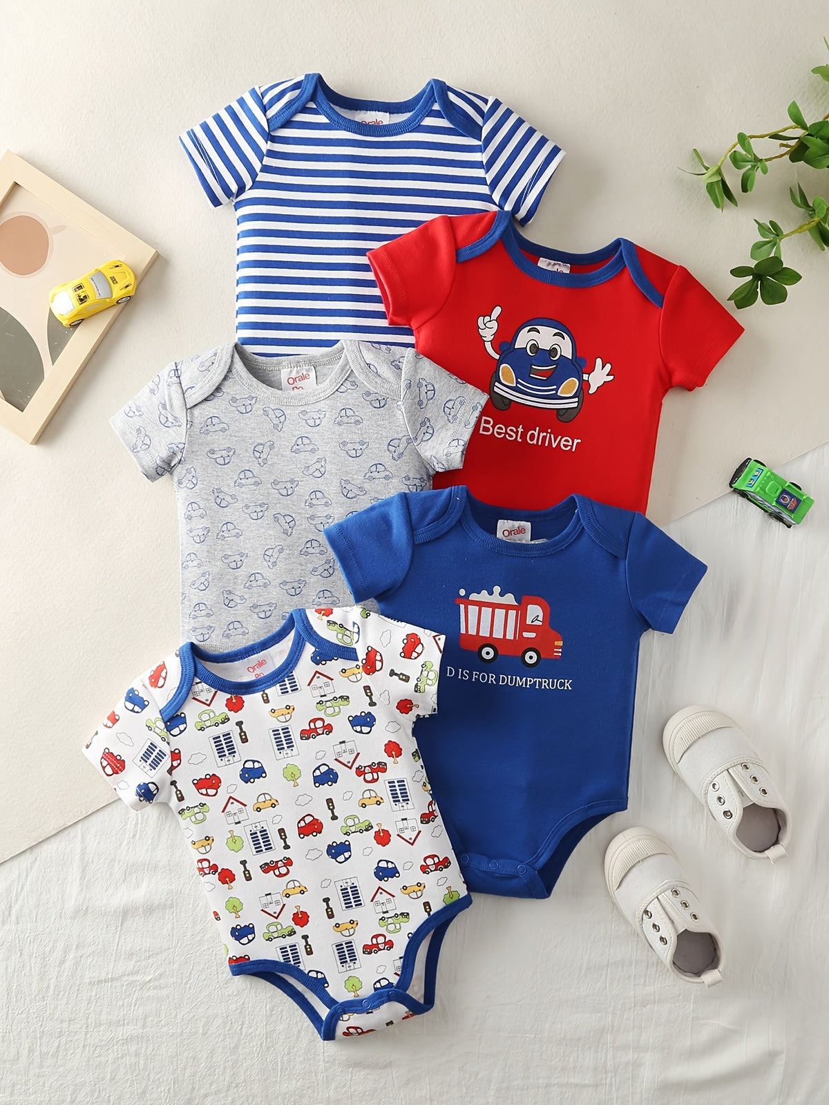 Baby Short Sleeve Bodysuits 5-Pack with Unicorn or Vehicle Prints and Crotch Snaps for Daily Changes