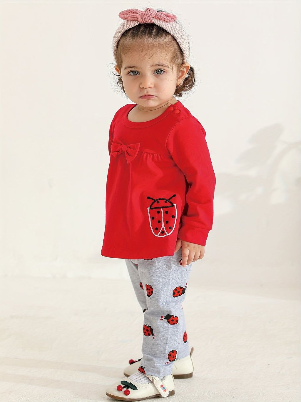 Baby Girls' Two Piece Cartoon Top and Pants Set with Long Sleeves and Coordinated Prints for Daily Wear