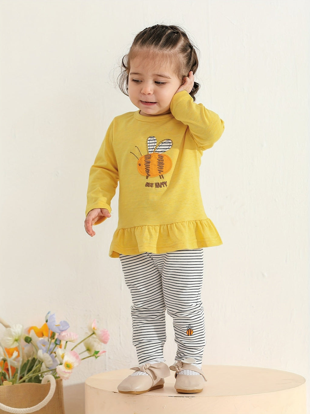 Baby Girls' Two Piece Cartoon Top and Pants Set with Long Sleeves and Coordinated Prints for Daily Wear