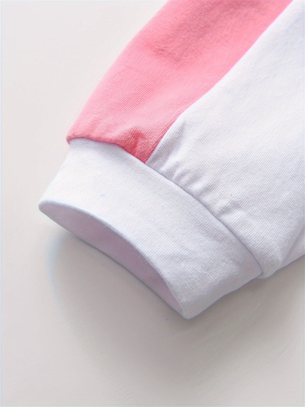 Baby Girl Bodysuit and Pants Set, I Love Mom and Dad Prints with Pink Side Stripes for Everyday Dressing