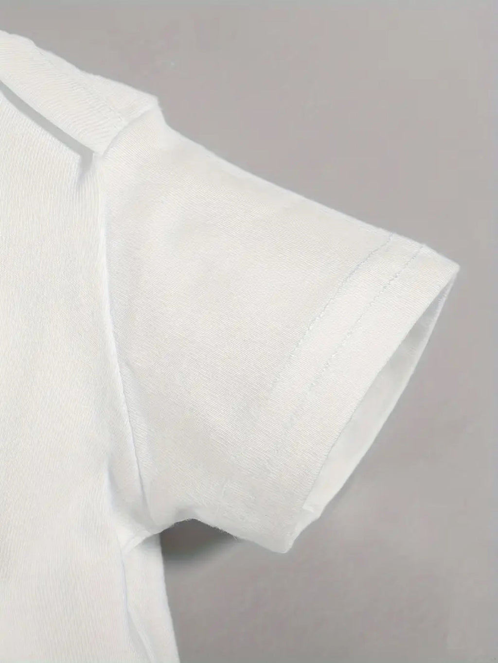 Baby Boy Mama's New Man Cotton Bodysuit in White with Short Sleeves and Snap Closure for Daily Wear