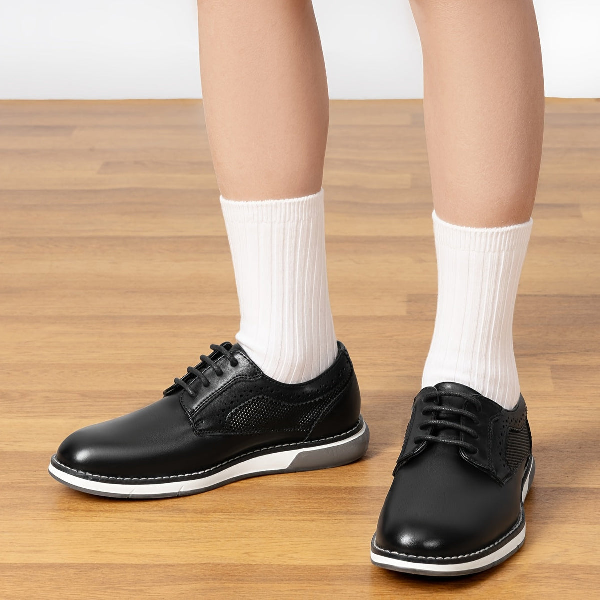 Boys' Lace-Up Oxford Shoes with Perforated Side Panels and Contrast Sole Trim for School and Dress Outfits