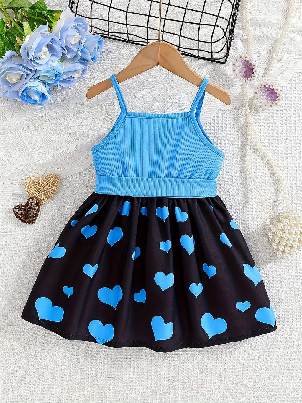 Girls' Sleeveless Bow Dress with Heart Print Skirt and Cartoon Character Design for Summer Outfits