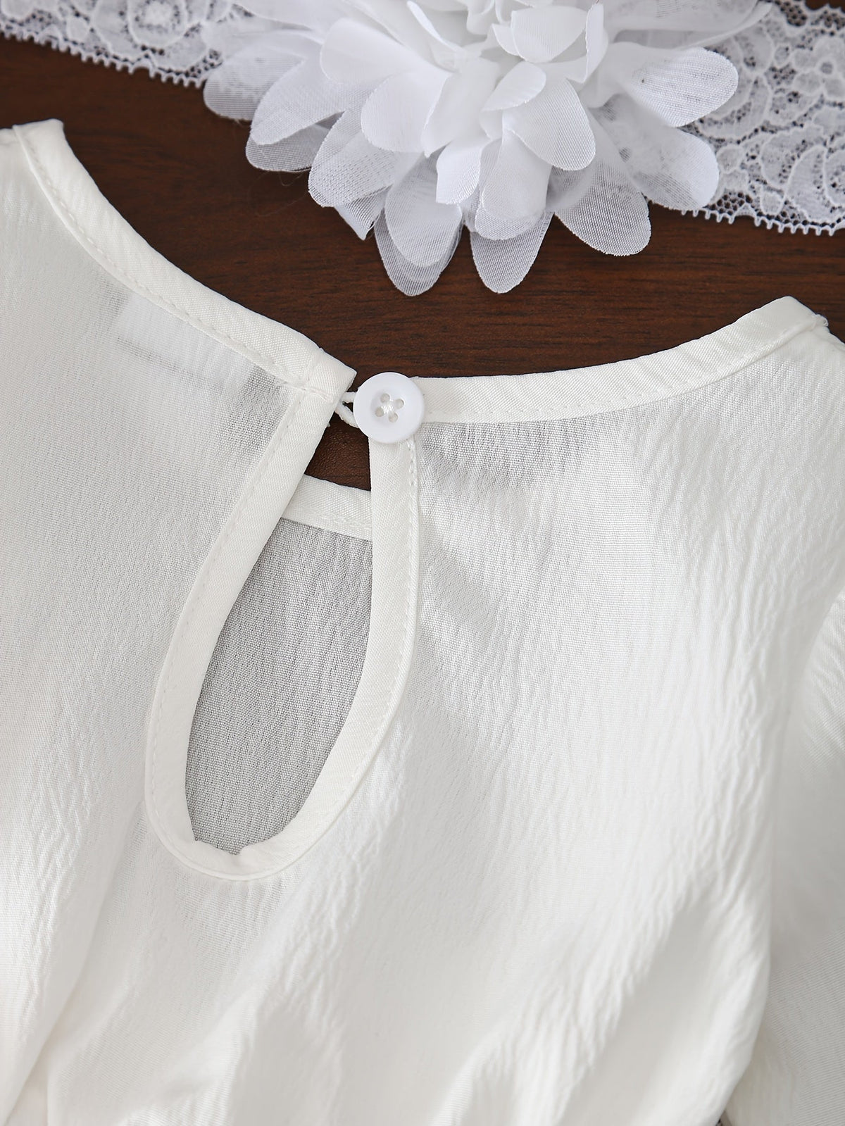 Baby Girls' White Lace Dress and Floral Headband Set for Family Occasions with Long Sleeves and a Front Bow